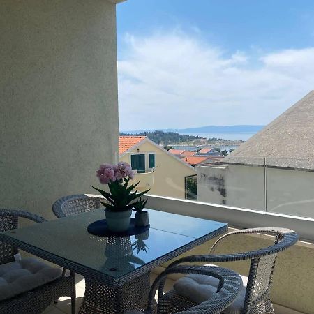 Modern Apartments With Garage Makarska Exterior foto